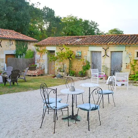 Nyaraló Maison Spacieuse A *