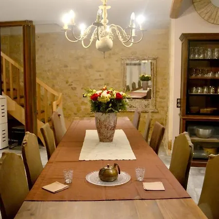 Maison Spacieuse A * Cabariot