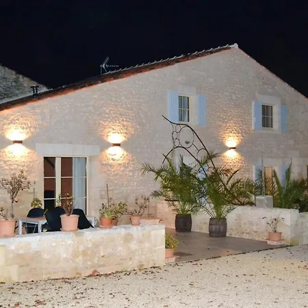 Maison Spacieuse A Holiday home *