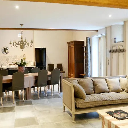 Nyaraló Maison Spacieuse A Cabariot