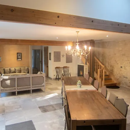 Maison Spacieuse A
